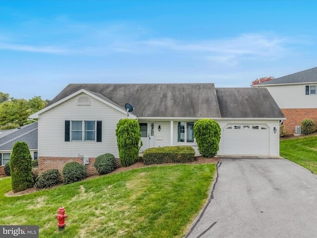 Primary Photo - 73 Garden Dr