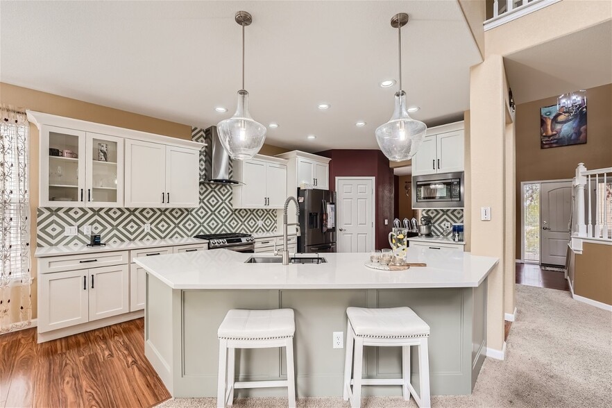 Building Photo - 2674 Gray Wolf Loop