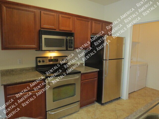 Building Photo - 17017 N 12th St