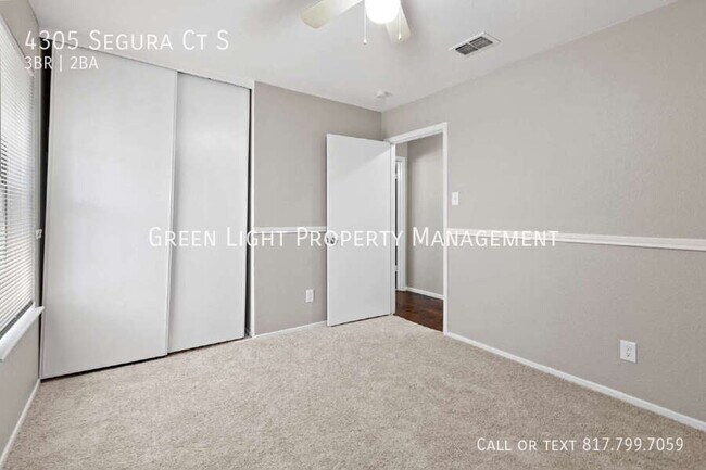 Building Photo - 4305 Segura Ct S