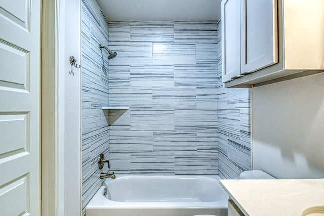 Building Photo - Brand New Construction! Lawn care included!