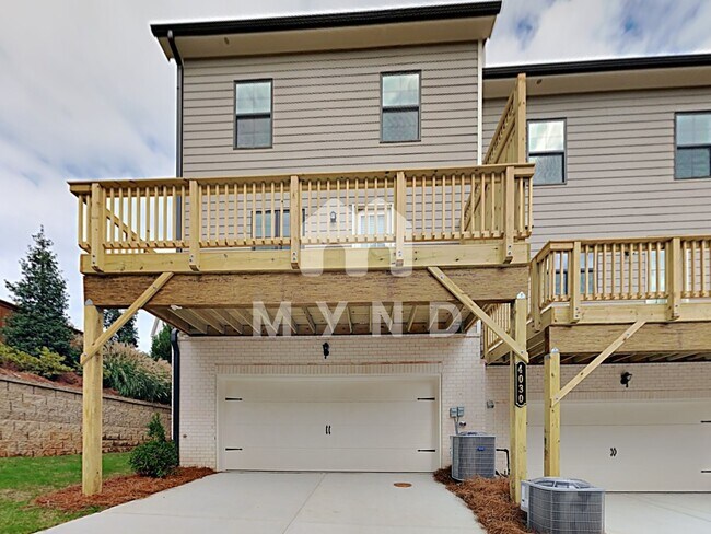 Building Photo - 4030 Maypop Ln
