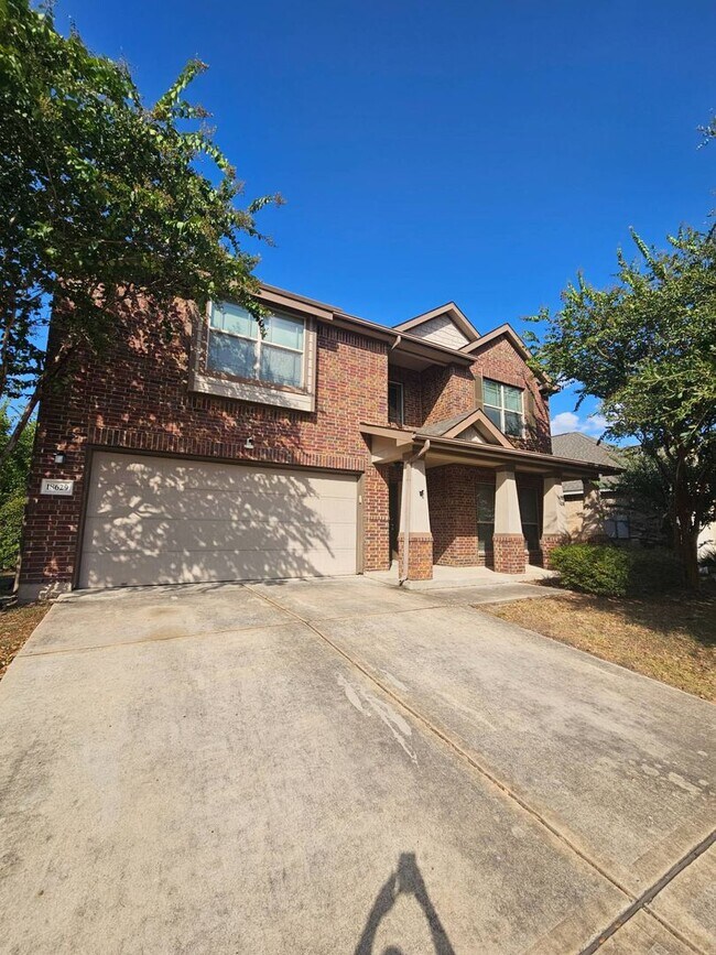 Building Photo - 18629 Falcon Pointe Blvd