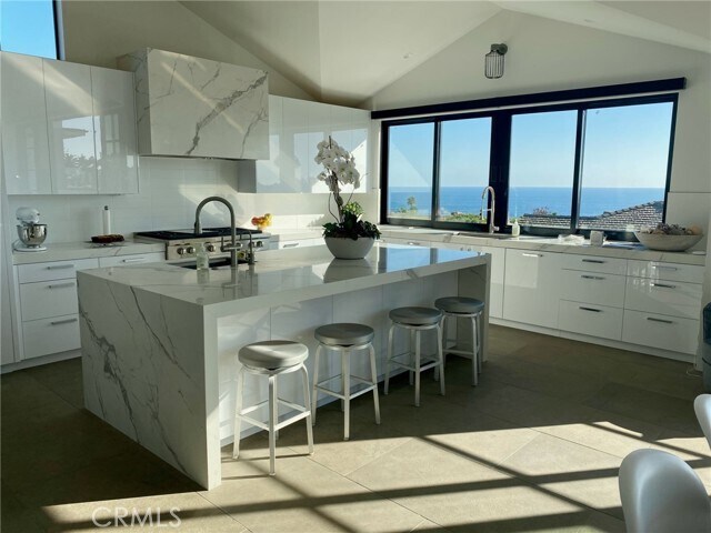 Building Photo - 809 Emerald Bay