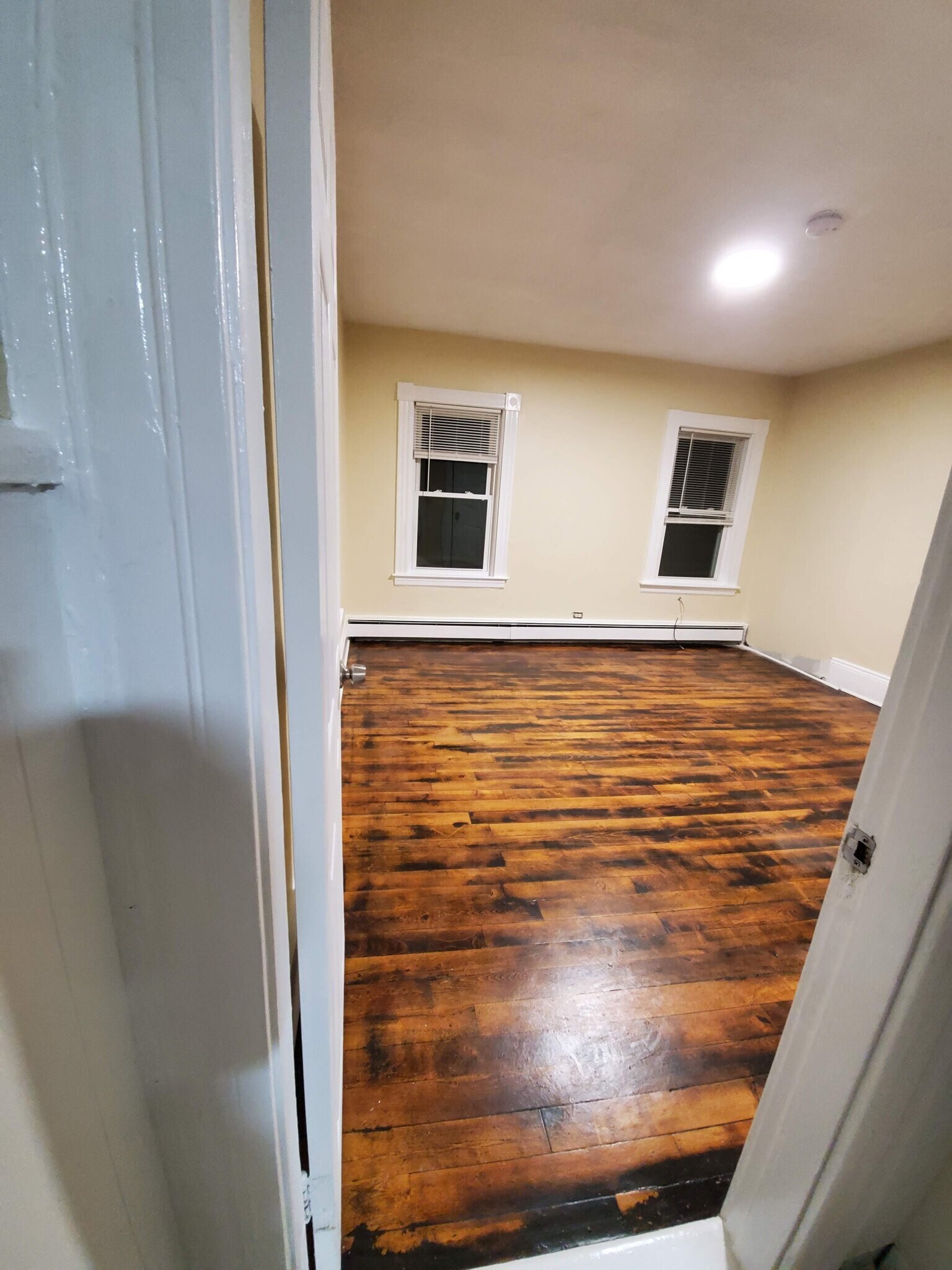 Building Photo - 45 Dumais St