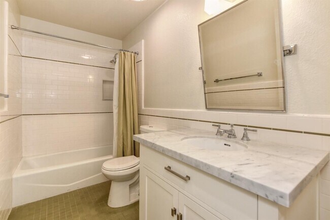 Building Photo - 3924 S St