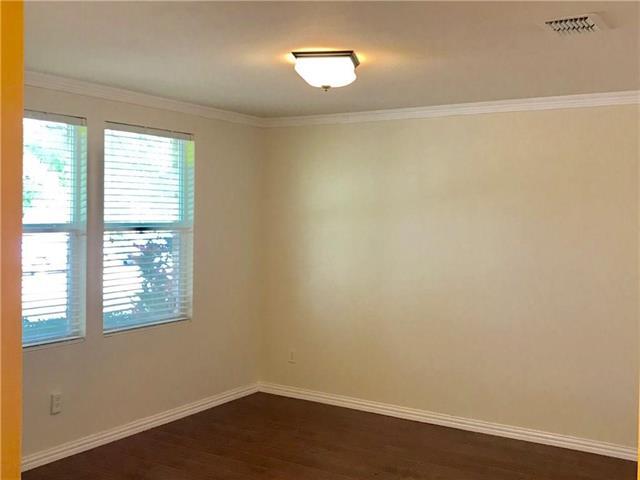 Building Photo - 3009 Meadow Bluff Dr