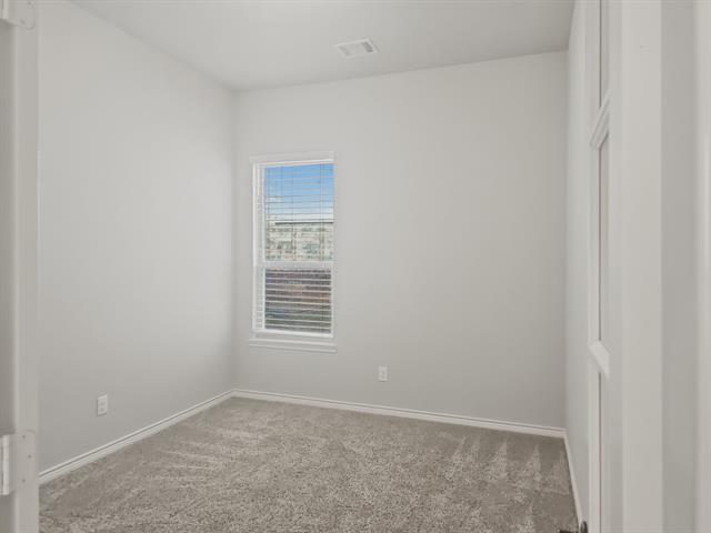 Building Photo - 3401 Rosewood Ln