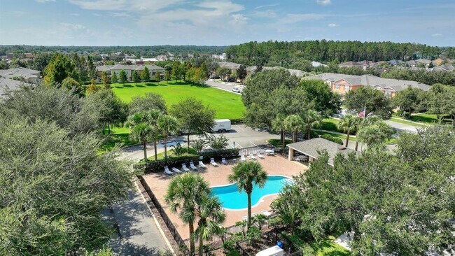 Building Photo - 1220 Priory Cir