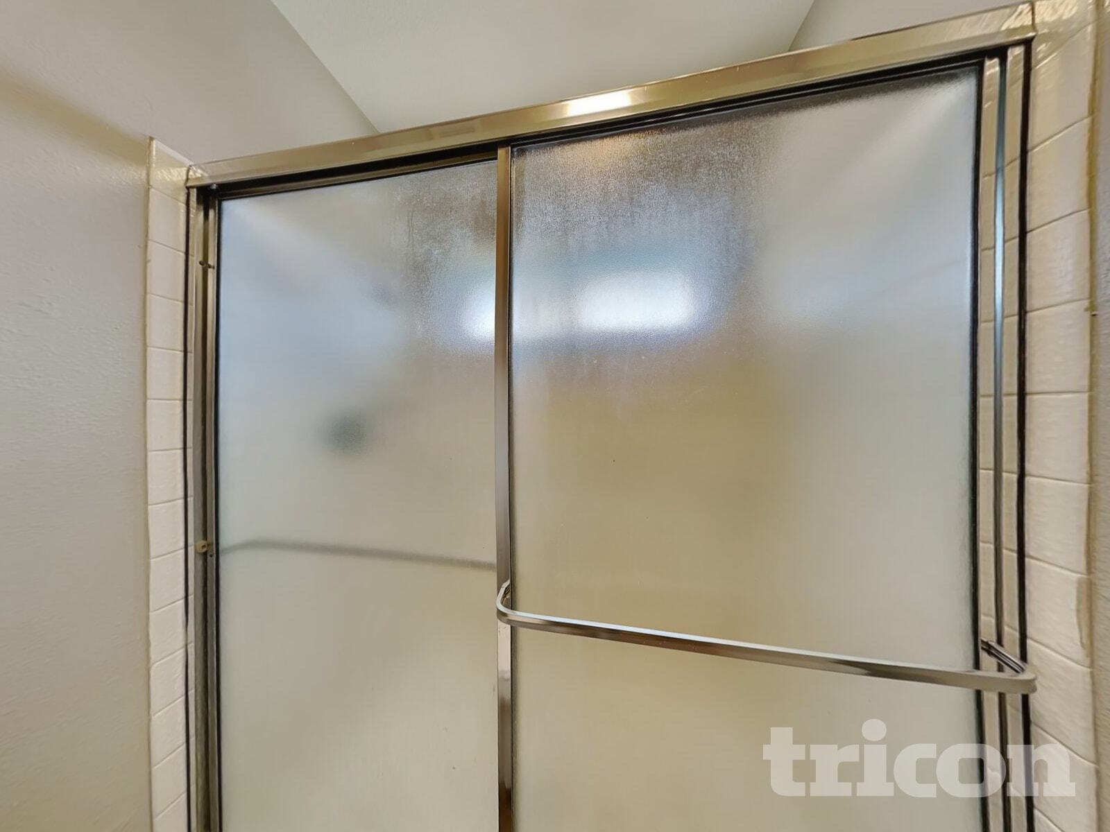 Building Photo - 2020 Burnside Dr