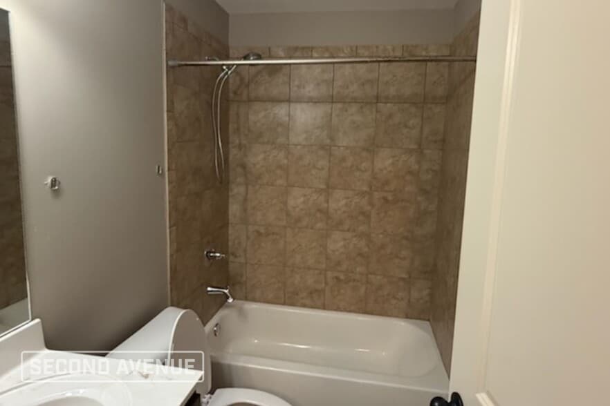 Building Photo - 8704 Smith Ranch Dr