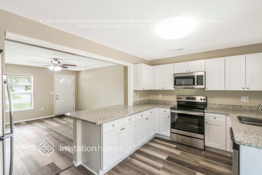 Building Photo - 3526 Martell St