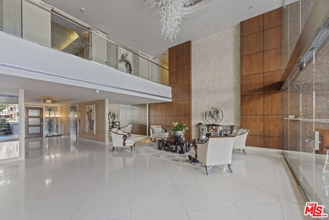 Building Photo - 10551 Wilshire Blvd