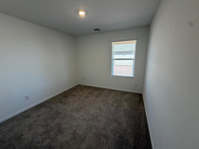 Building Photo - 1473 Jaycie Dr