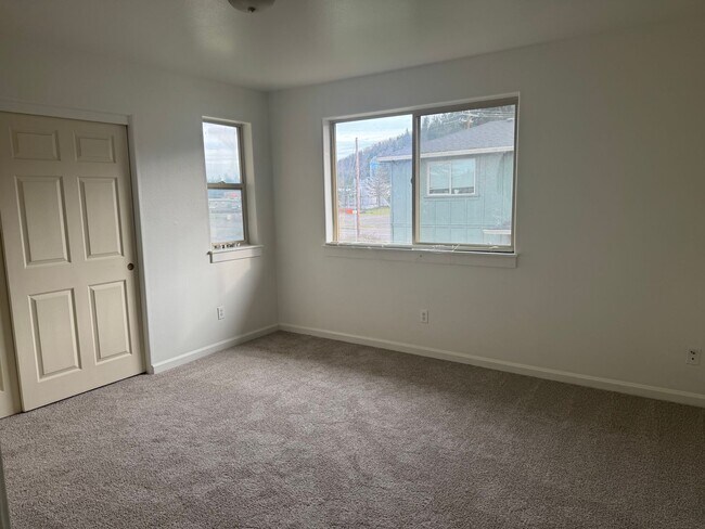 Building Photo - 2430-2438 E Whiteaker