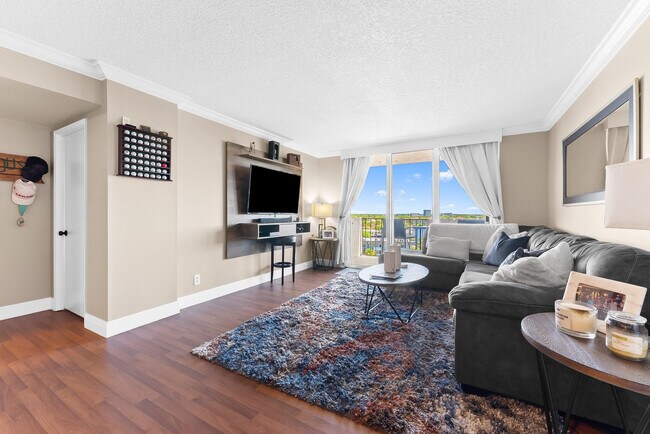 Building Photo - 777 S Federal Hwy