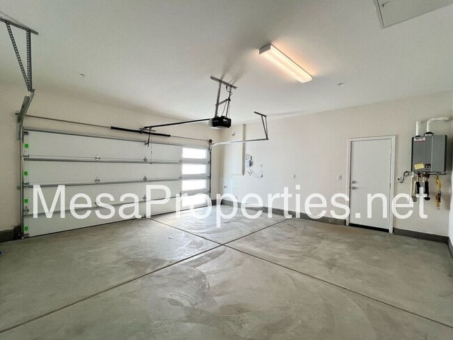 Building Photo - 16680 Yarrow Ln