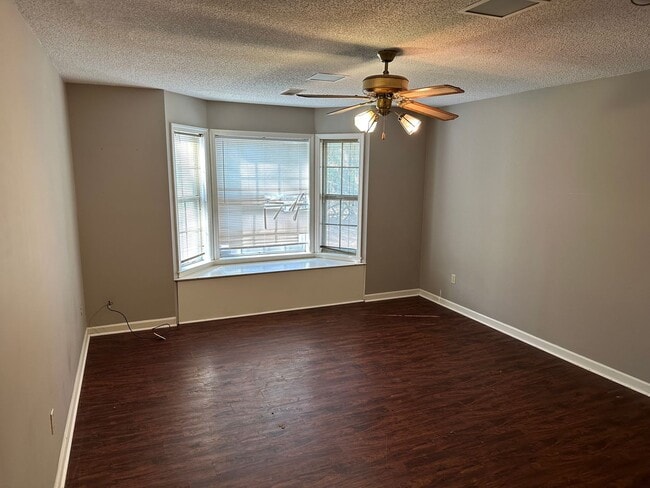 Building Photo - Charming 4 bed 2 bath in Southaven, MS