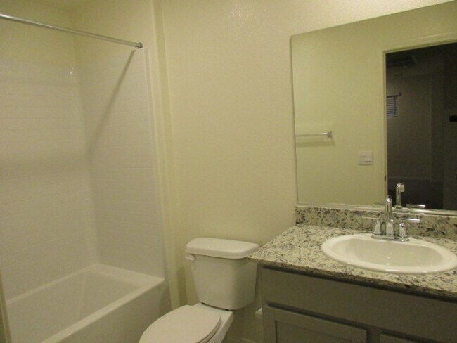 Building Photo - Blue Lark