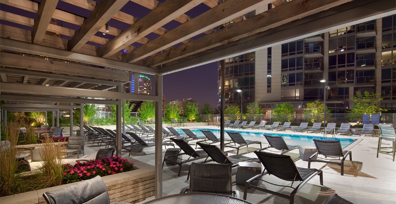 Building Photo - 359 W Hubbard St