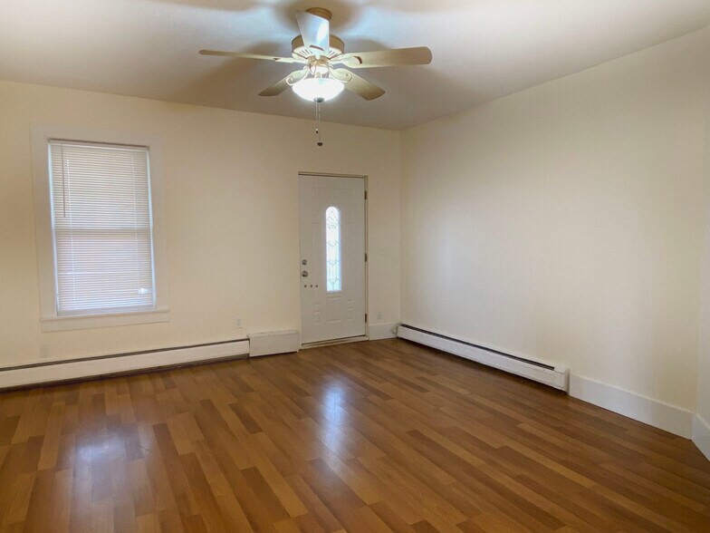 Living Room - 111 Ashland St
