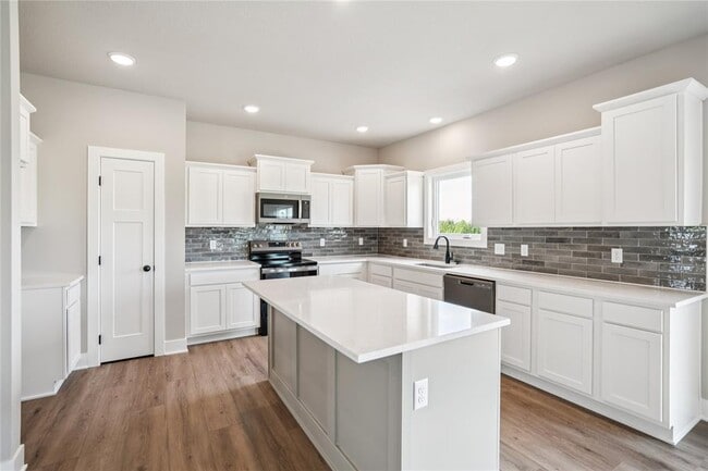 Building Photo - 1420 Werthman Dr