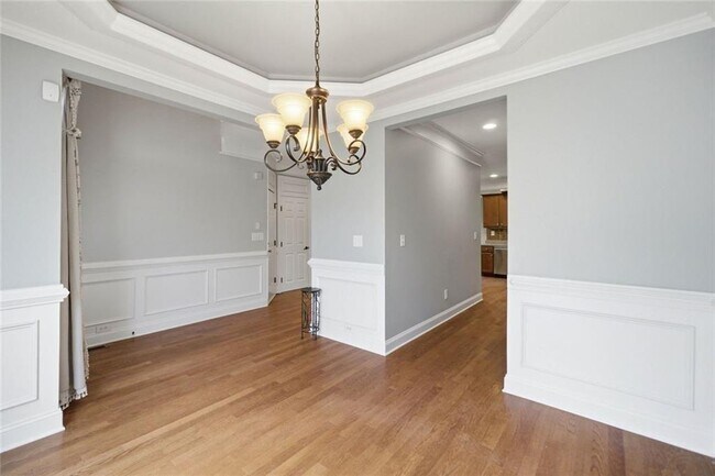Building Photo - 518 S Fortune Way