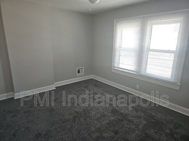 Building Photo - 3641 N Illinois St