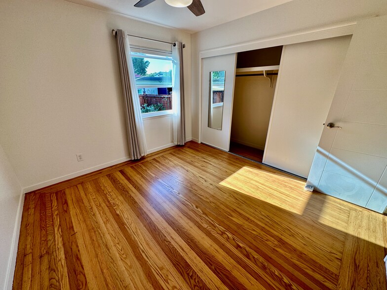 Building Photo - 1342 Ordway St