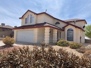 Building Photo - West El Paso 4 Bed 2.5 Bath Refrig A/C