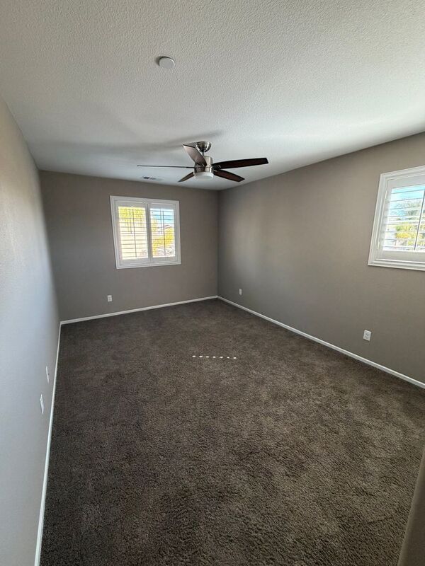 Building Photo - 27238 Avon Ln