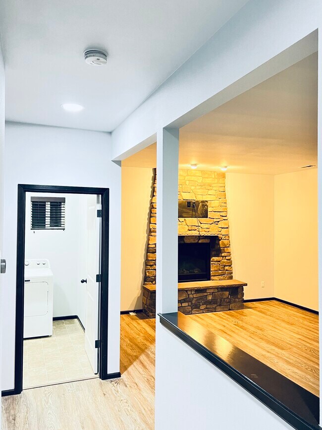 Building Photo - 5815 148th Pl NE