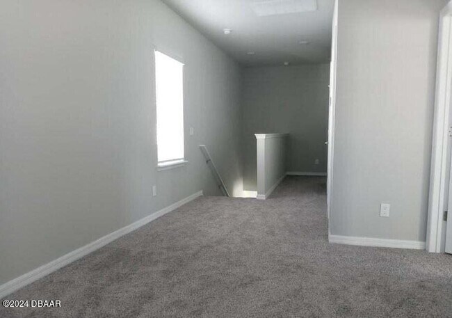 Building Photo - 406 Venetian Palms Blvd