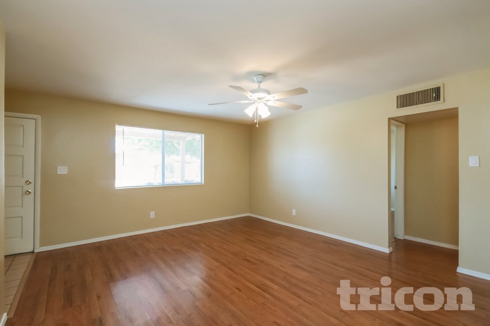 Building Photo - 3202 W Wood Dr