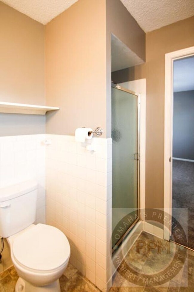 Building Photo - 12317 Weir St