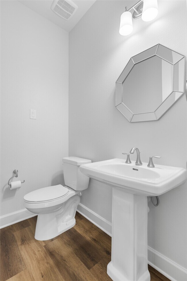 Building Photo - 243 Kendrick Pines Blvd