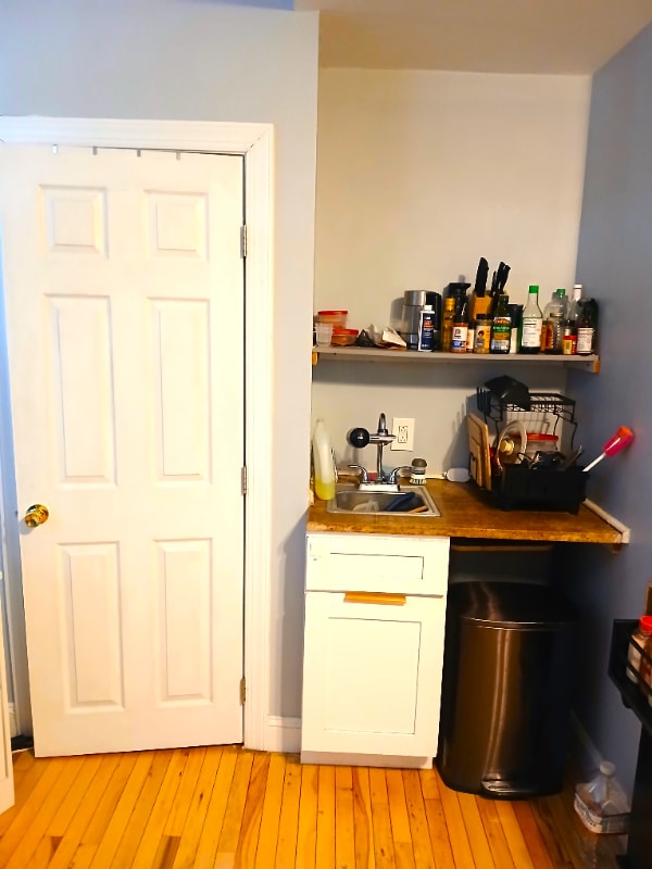 Building Photo - 5023 Spruce St