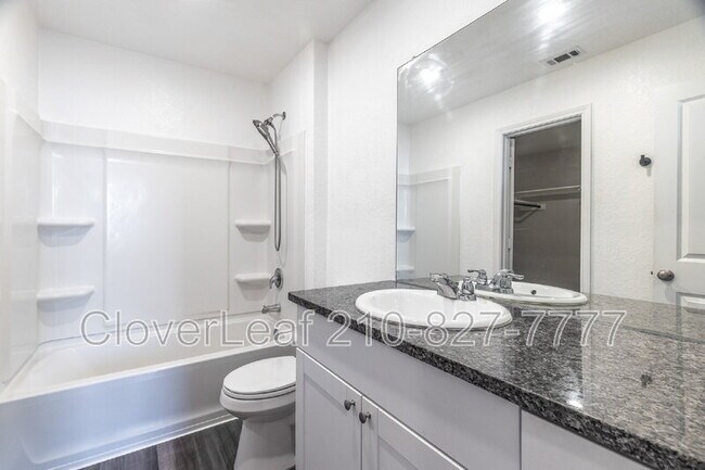 Building Photo - 302 Pradera Cove