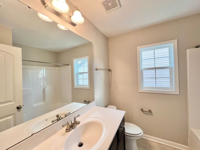 Building Photo - Lovely 4BD, 2.5BA Clayton Home with 1-Car Garage in a Great Location