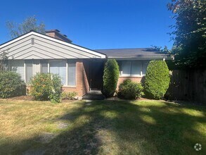Building Photo - Girgis Duplex