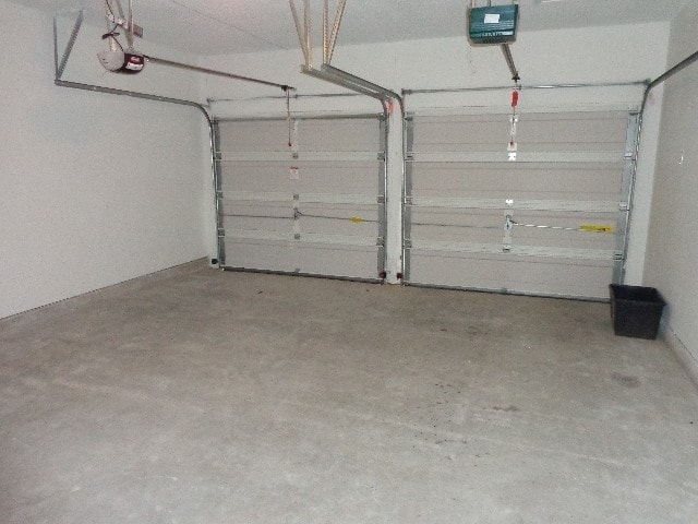 Building Photo - 4615 Ridgefair Dr