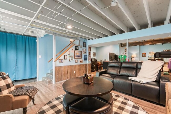 Building Photo - 510 Oaktree Crossing Ct