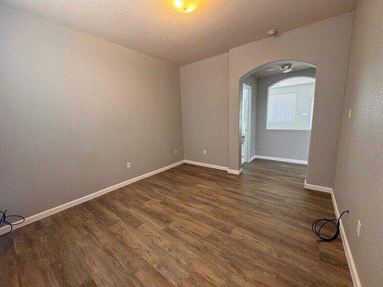 Building Photo - 1504 Montiano Loop SE