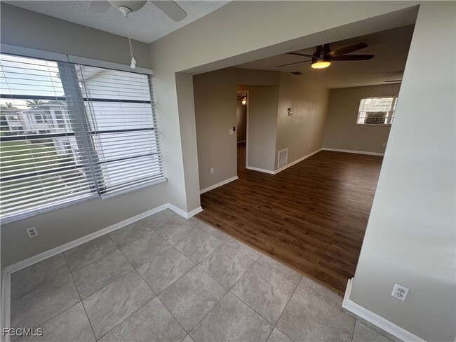 Building Photo - 7019 Cedarhurst Dr