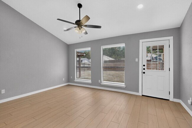 Building Photo - 3510 Amber Ave