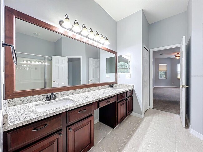 Building Photo - 903 Kersfield Cir
