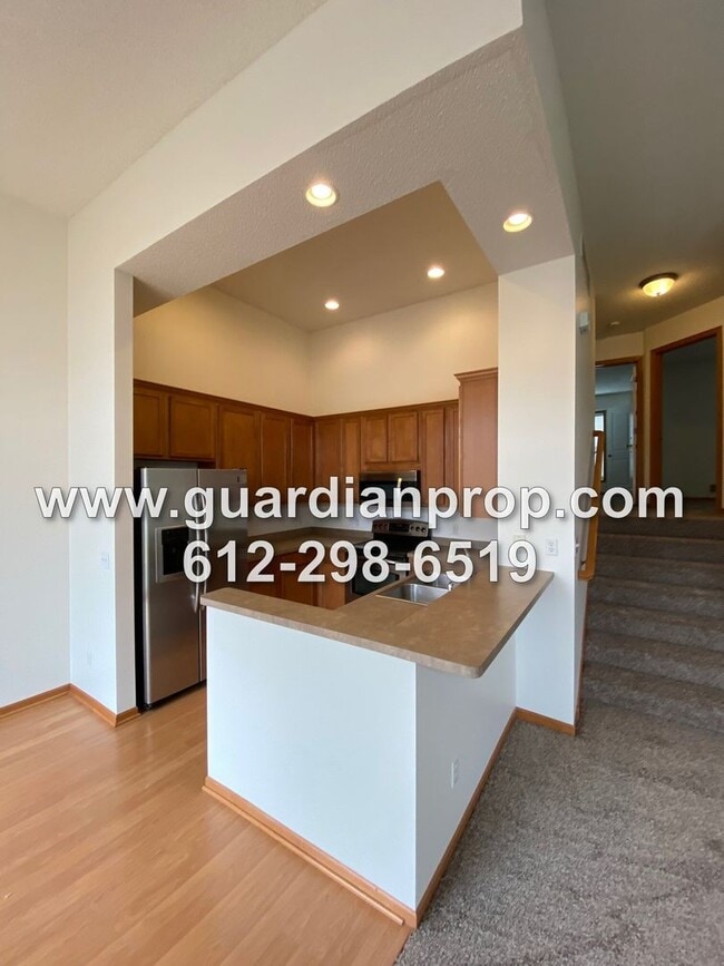 Building Photo - 15435 Foster Dr N