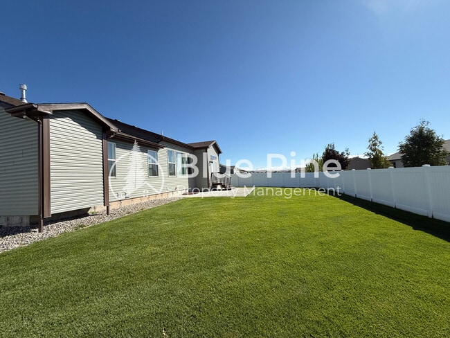 Building Photo - 3758 Inglewood Dr
