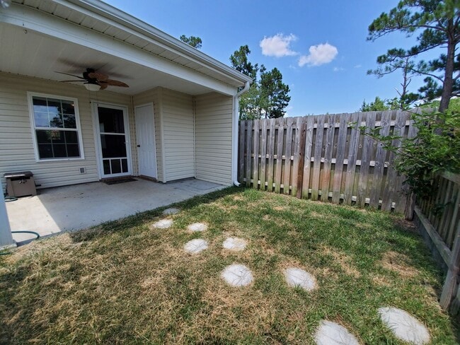 Building Photo - 198 Buckhaven Way