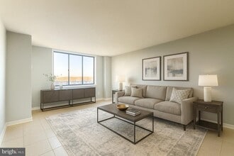 Building Photo - 5500 Holmes Run Pkwy